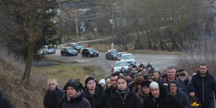 Чорні вихідні на Тернопіллі: Великогаївська громада прощається одразу з двома молодими Героями