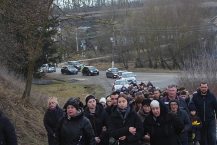 Чорні вихідні на Тернопіллі: Великогаївська громада прощається одразу з двома молодими Героями