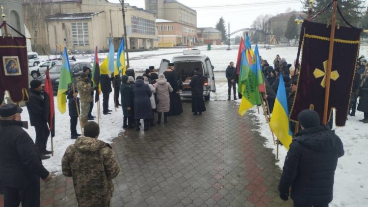 У Козівській громаді востаннє зустріли захисника Дмитра Дроздовського