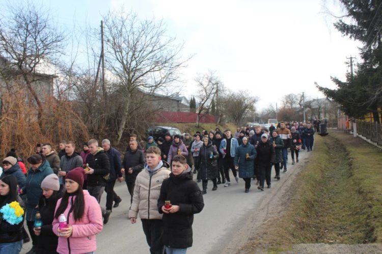 Чорні вихідні на Тернопіллі: Великогаївська громада прощається одразу з двома молодими Героями