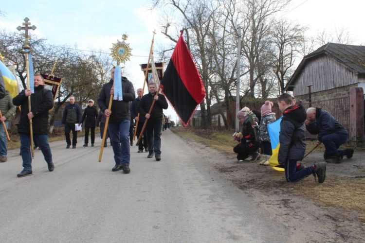 Чорні вихідні на Тернопіллі: Великогаївська громада прощається одразу з двома молодими Героями