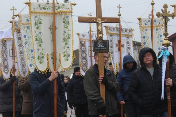 Чорні вихідні на Тернопіллі: Великогаївська громада прощається одразу з двома молодими Героями