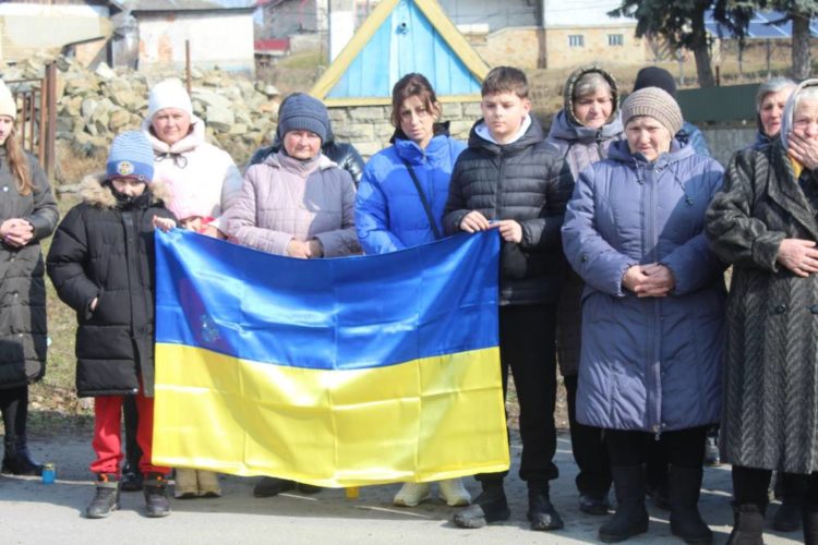 Чорні вихідні на Тернопіллі: Великогаївська громада прощається одразу з двома молодими Героями