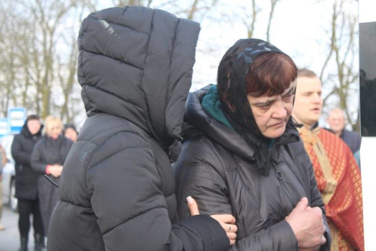 Чорні вихідні на Тернопіллі: Великогаївська громада прощається одразу з двома молодими Героями