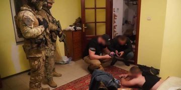 Правоохоронці викрили наркокартель