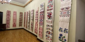 Виставка рушників у Збаражі
