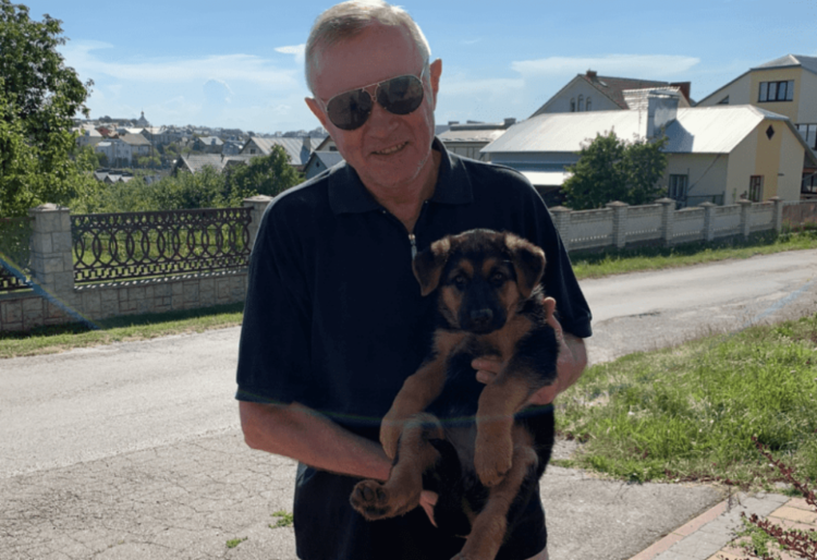 Помер журналіст