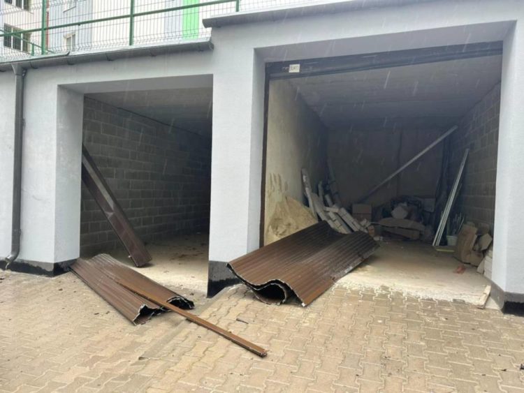 Сім будинків, десять підприємств і шок мешканців: наслідки атаки на Тернопіль