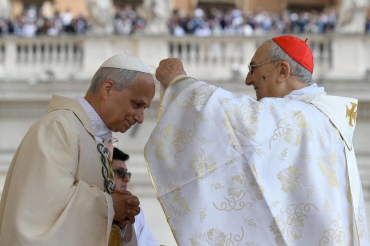 У Ватикані розпочався понтифікат Папи Лева XIV