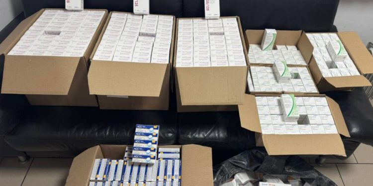 незаконне ввезення ліків