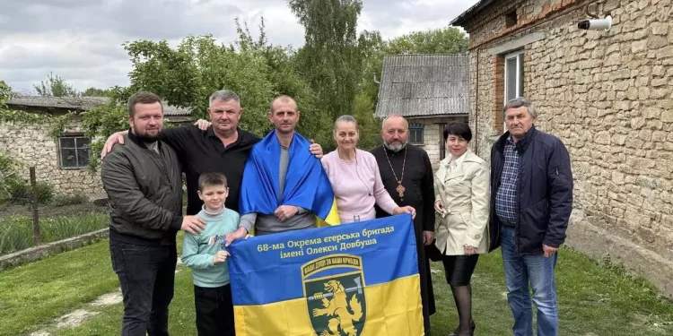 Військовий повернувся з полону