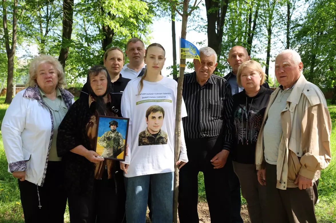 Висадили алею пам'яті