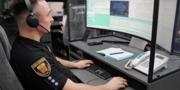 Хибно викликав поліцію