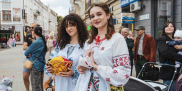 Безкоштовний проїзд на День вишиванки