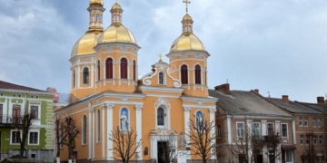 Костел в Бережанах