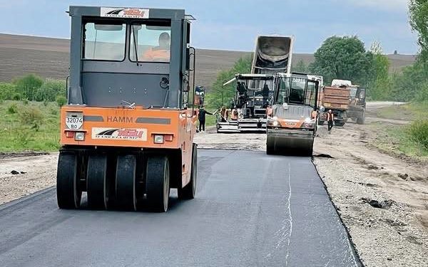 Ремонт дороги на Тернопільщині