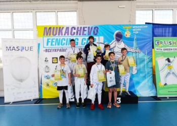 на всеукраїнських змаганнях з фехтування