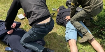 Правоохоронці затримали злочинну групу