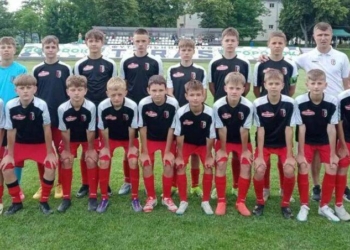 Тернопільські футболісти вибороли першість