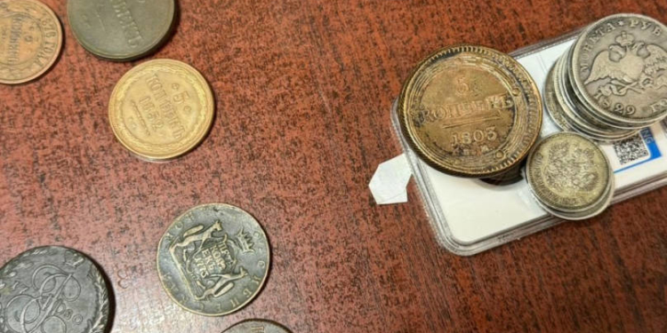 Незаконне перевезення історичних цінностей