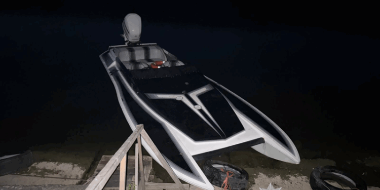 Зіткнулися два човни