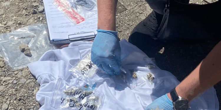 Поліція виявила наркотики