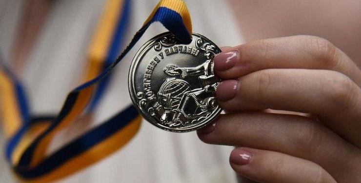 нагородження випускників