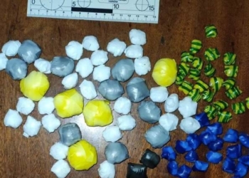 Поліція затримала наркоторговців