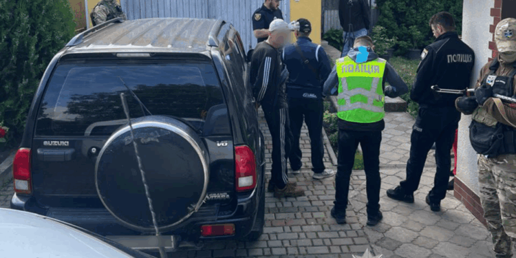 Поліція виявила нелегальну зброю