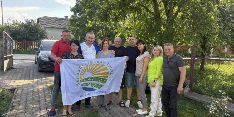 Микола Задворний