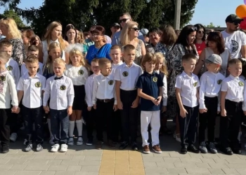 Першокласники на Тернопільщині