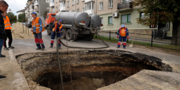 авaрія кaнaлізaційного колекторa нa Руській в Тернополі