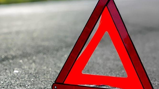 У Тернополі обгін закінчився аварією: водія Mercedes оштрафували