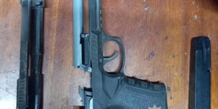 Незаконна зброя