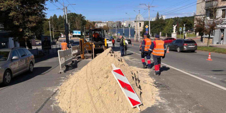 Ремонт дороги у Тернополі