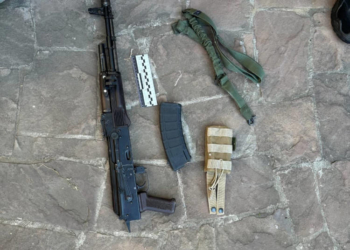 У Бучачі чоловік незаконно зберігав автомат