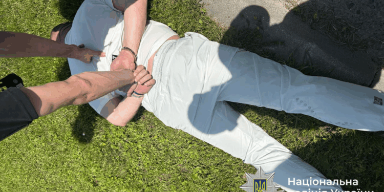 Поліція викрила корупційну схему