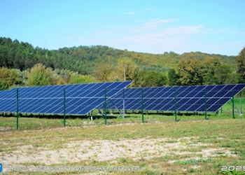 Відкрили сонячні станції