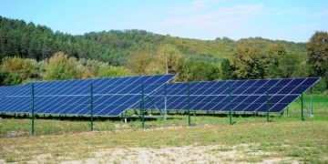 Відкрили сонячні станції