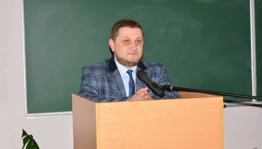 Несподівано пішов з життя директор Фахового коледжу КОГПА на Тернопільщині Роман Дубровський