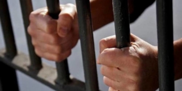 Чоловік викрав телефон