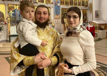 Мобілізували священника