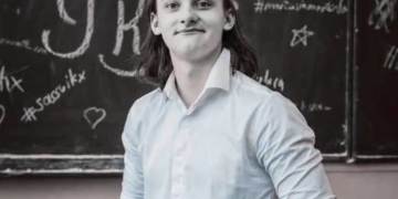 Артема Сосняковського