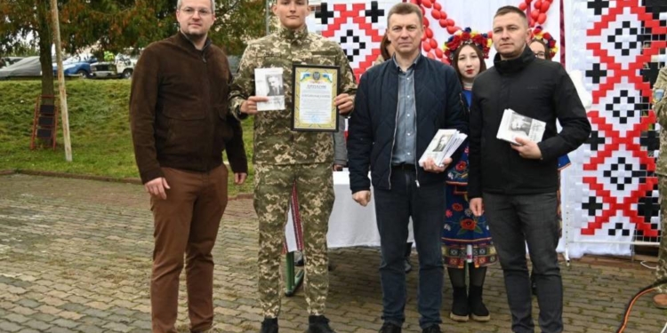 У Зборові відбувся обласний марш патріотів у межах гри «Сокіл» («Джура»)