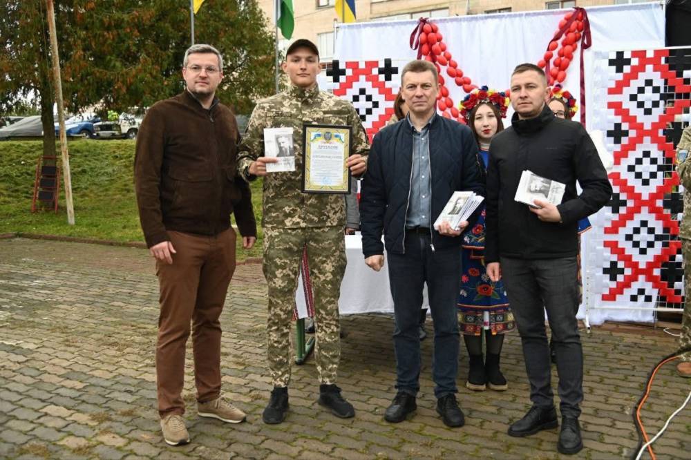 У Зборові відбувся обласний марш патріотів у межах гри «Сокіл» («Джура»)