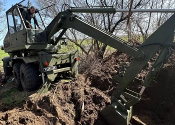 «Під обстрілами на тракторі — без шансів маневрувати»: фронтова інженерія очима солдата