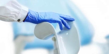 Позаматкова вагітність