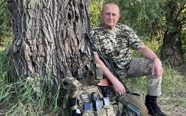 Микола Дерецький