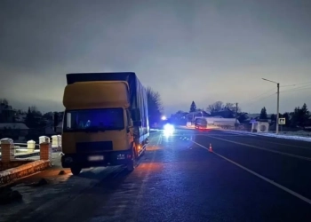 насмерть збив жінку