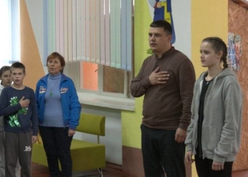 Учитель з Тернопільщини проводив уроки з фронту